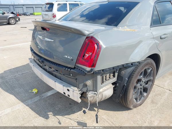 2017 CHRYSLER 300 300S AWD — I154