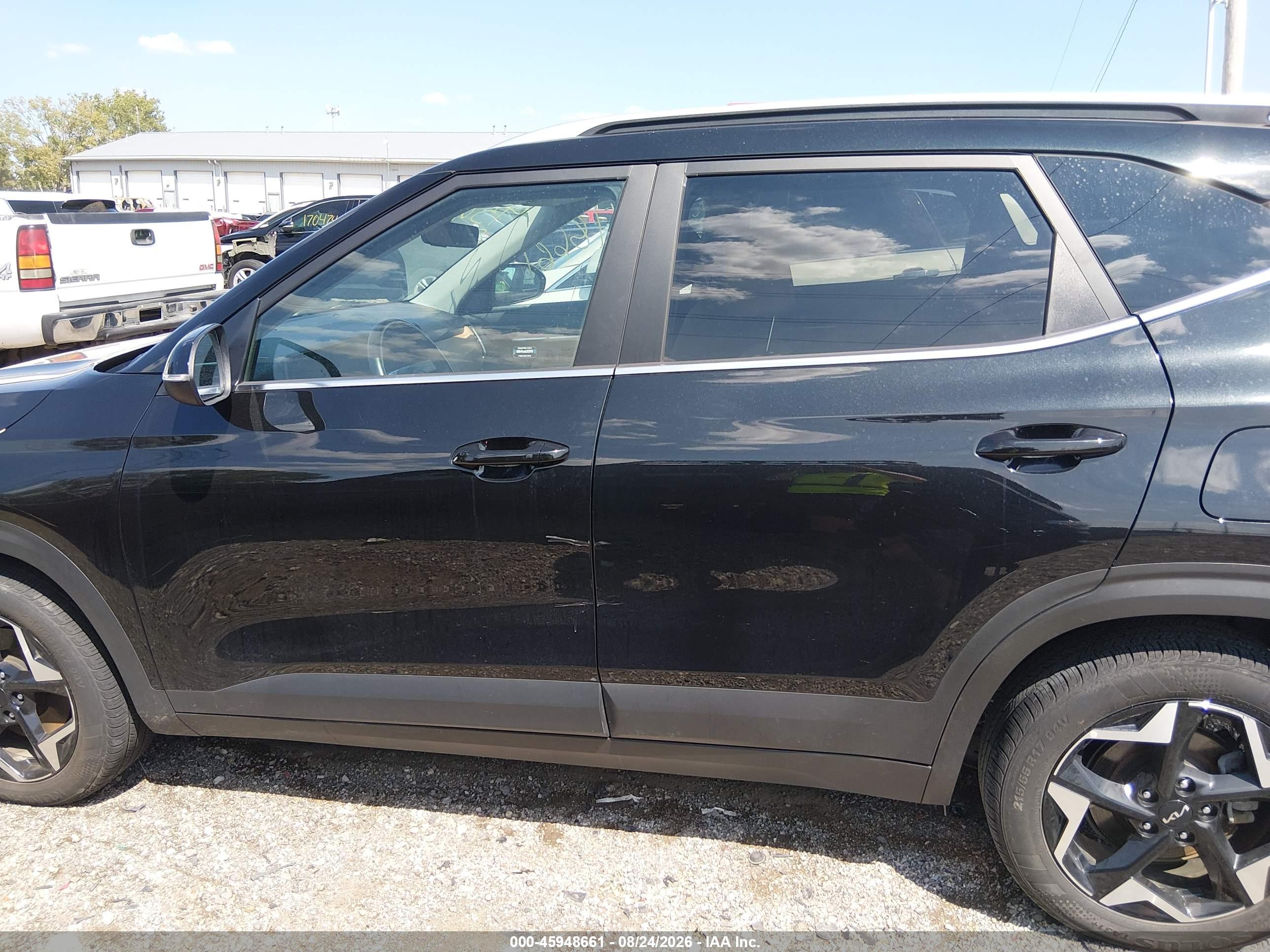 2024 KIA SELTOS EX