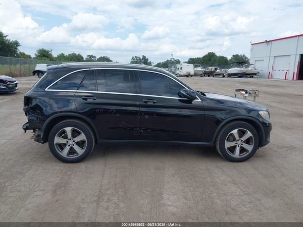 2017 MERCEDES-BENZ GLC 300