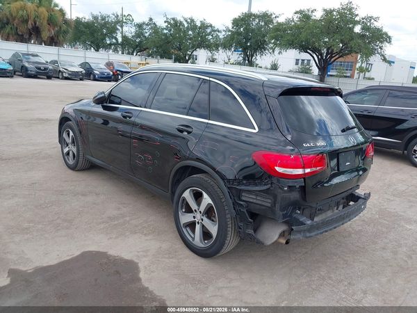 2017 MERCEDES-BENZ GLC 300