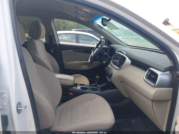 2016 KIA SORENTO 2.4L LX