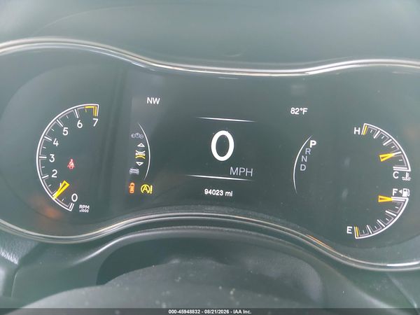 2021 JEEP GRAND CHEROKEE LAREDO E 4X2 — I7