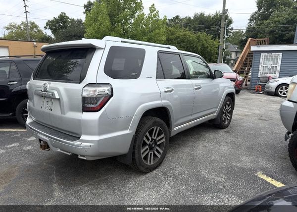 2017 TOYOTA 4RUNNER LIMITED