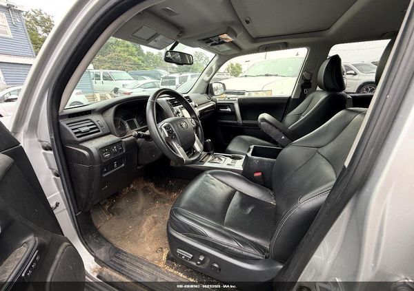 2017 TOYOTA 4RUNNER LIMITED