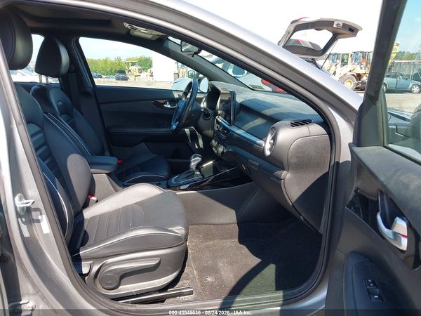 2023 KIA FORTE GT-LINE — I5