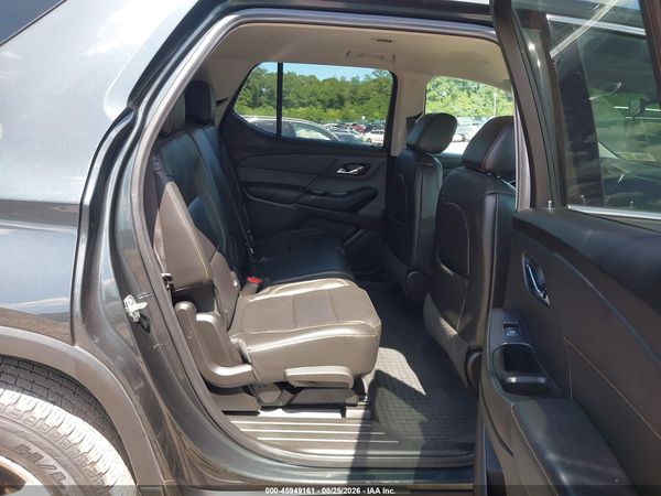 2021 CHEVROLET TRAVERSE AWD LT LEATHER — I8