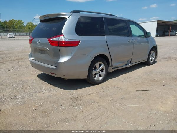 2015 TOYOTA SIENNA LE 8 PASSENGER