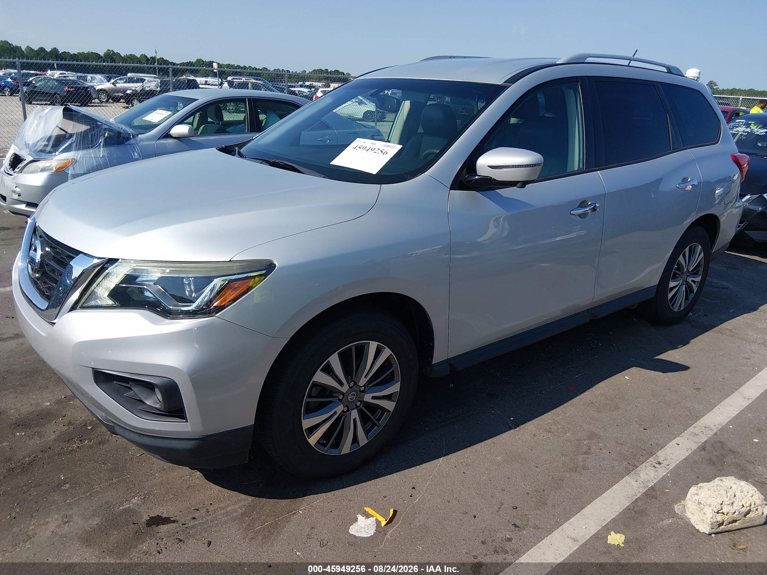 2018 NISSAN PATHFINDER SL — I2