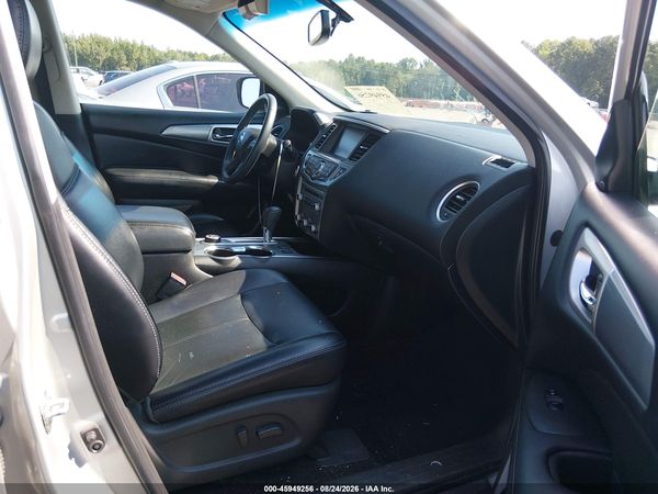 2018 NISSAN PATHFINDER SL — I5