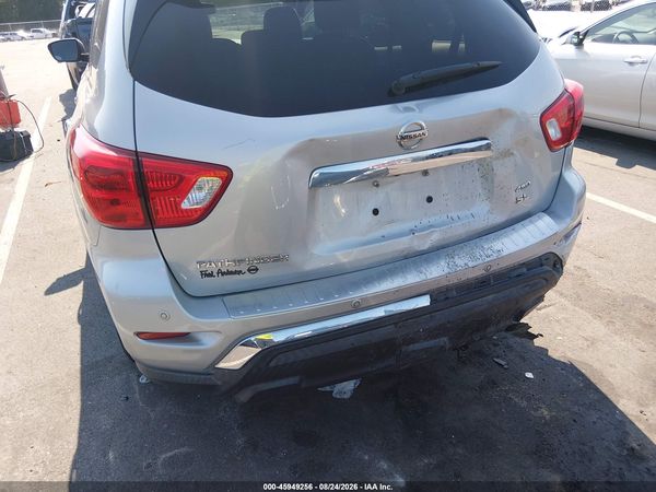 2018 NISSAN PATHFINDER SL — I6