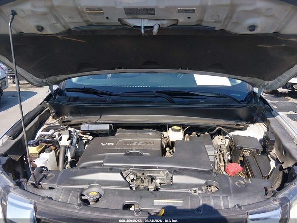 2018 NISSAN PATHFINDER SL — I10