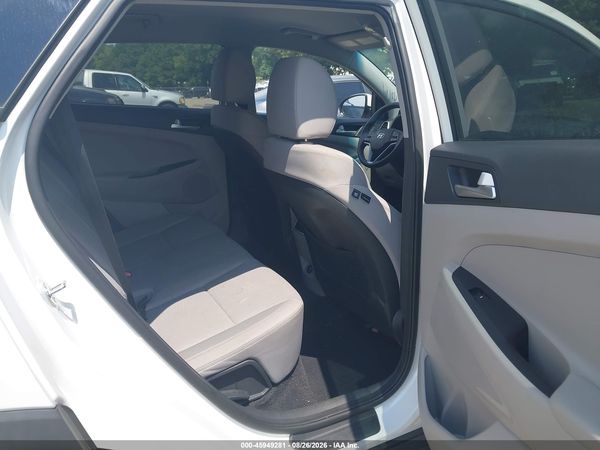 2021 HYUNDAI TUCSON SEL — I8