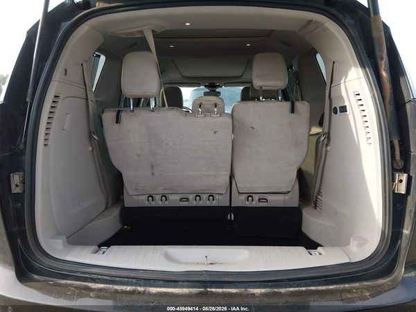 2019 CHRYSLER PACIFICA LIMITED — I119