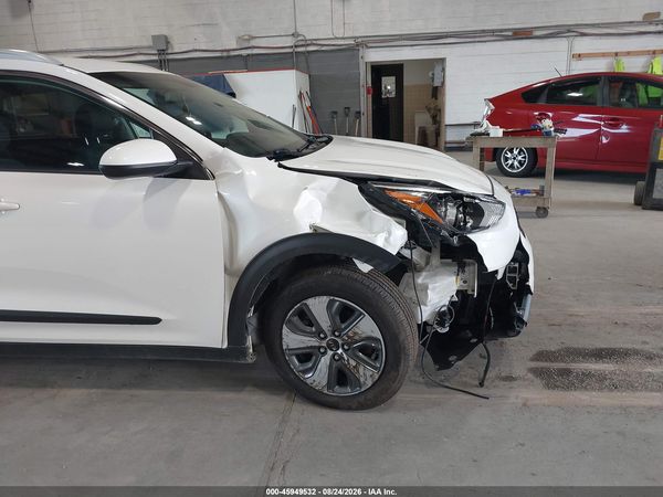 2020 KIA NIRO LX — I6