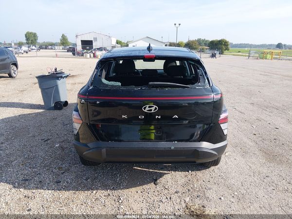 2024 HYUNDAI KONA SE