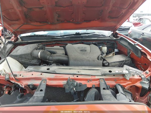 2017 TOYOTA TACOMA SR5 V6 — I10