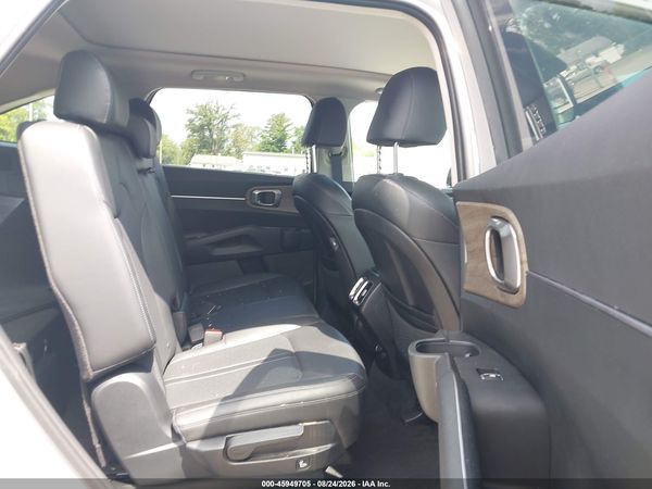 2023 KIA SORENTO X-LINE S — I8