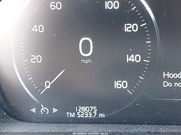 2016 VOLVO XC90 T6 INSCRIPTION — I118