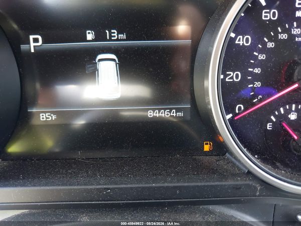 2023 KIA CARNIVAL MPV LX SEAT PACKAGE — I7