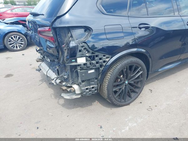 2021 BMW X5 M50I