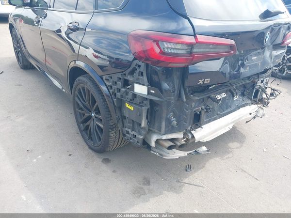 2021 BMW X5 M50I