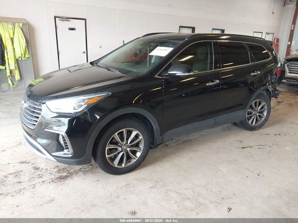 2018 HYUNDAI SANTA FE SE