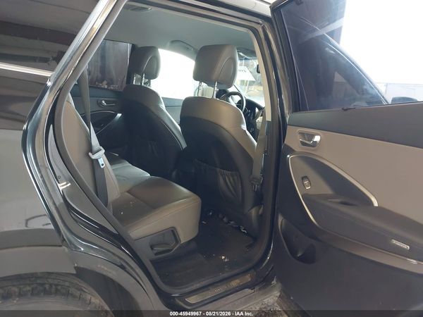 2018 HYUNDAI SANTA FE SE