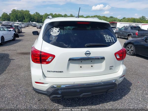 2018 NISSAN PATHFINDER SL