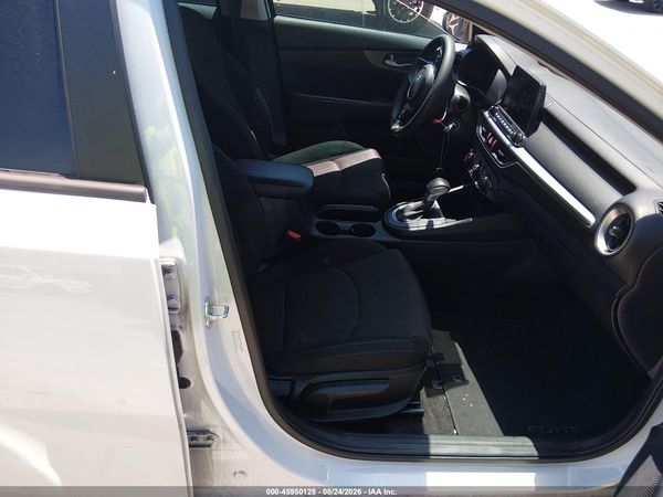 2020 KIA FORTE LXS — I5