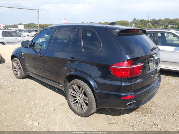 2013 BMW X5 XDRIVE50I