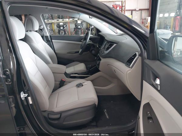 2018 HYUNDAI TUCSON SE — I5