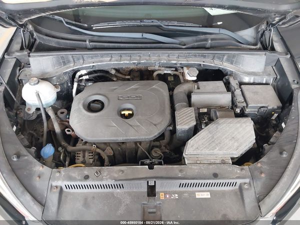 2018 HYUNDAI TUCSON SE — I10