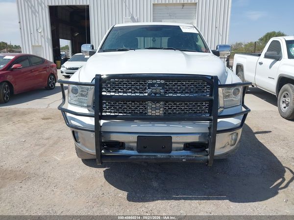 2017 RAM 1500 LARAMIE  4X4 5'7 BOX