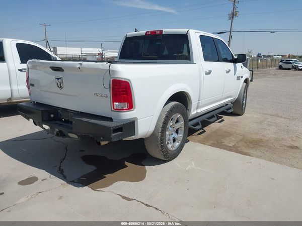 2017 RAM 1500 LARAMIE  4X4 5'7 BOX