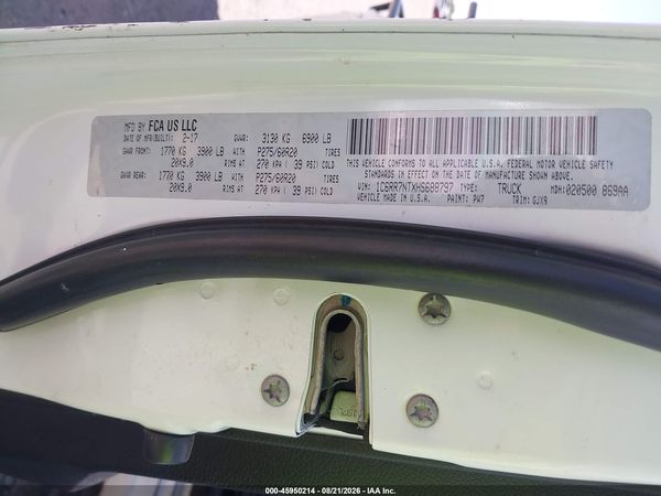 2017 RAM 1500 LARAMIE  4X4 5'7 BOX