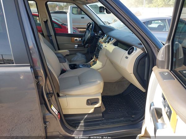 2016 LAND ROVER LR4 HSE Lux