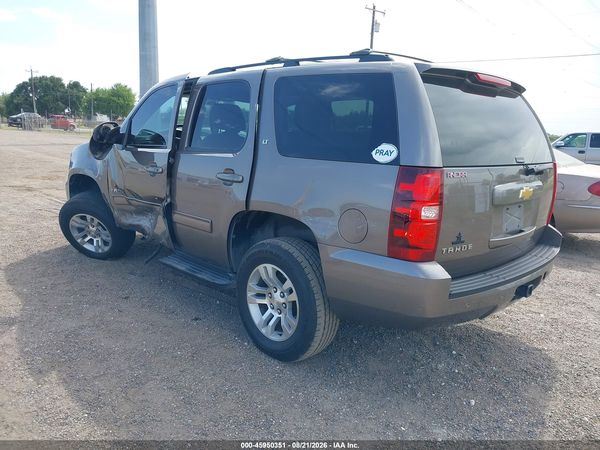 2013 CHEVROLET TAHOE LT — I3