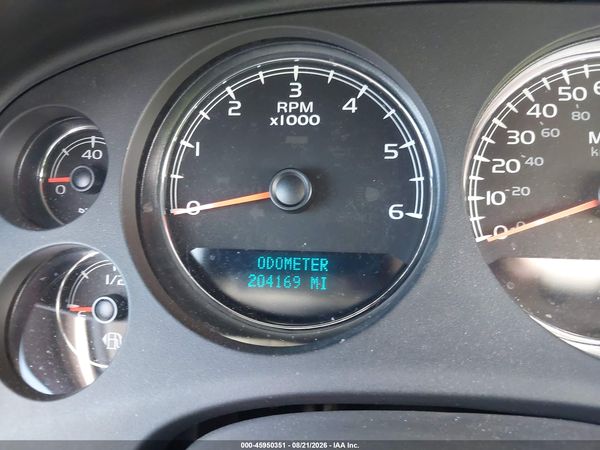 2013 CHEVROLET TAHOE LT — I7