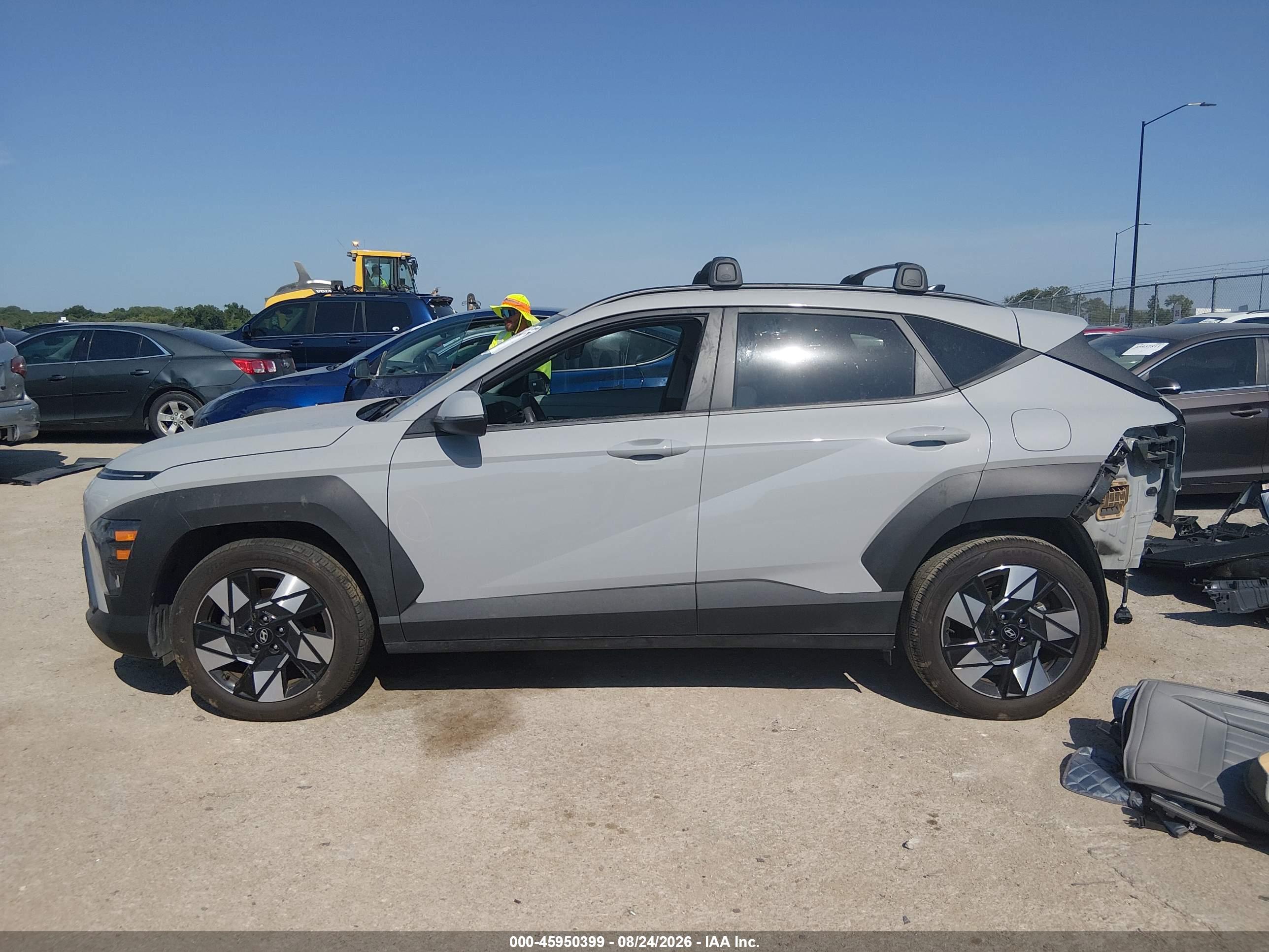 2025 HYUNDAI KONA SEL CONVENIENCE