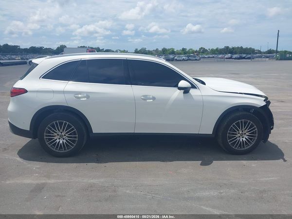 2025 MERCEDES-BENZ GLC 300 SUV