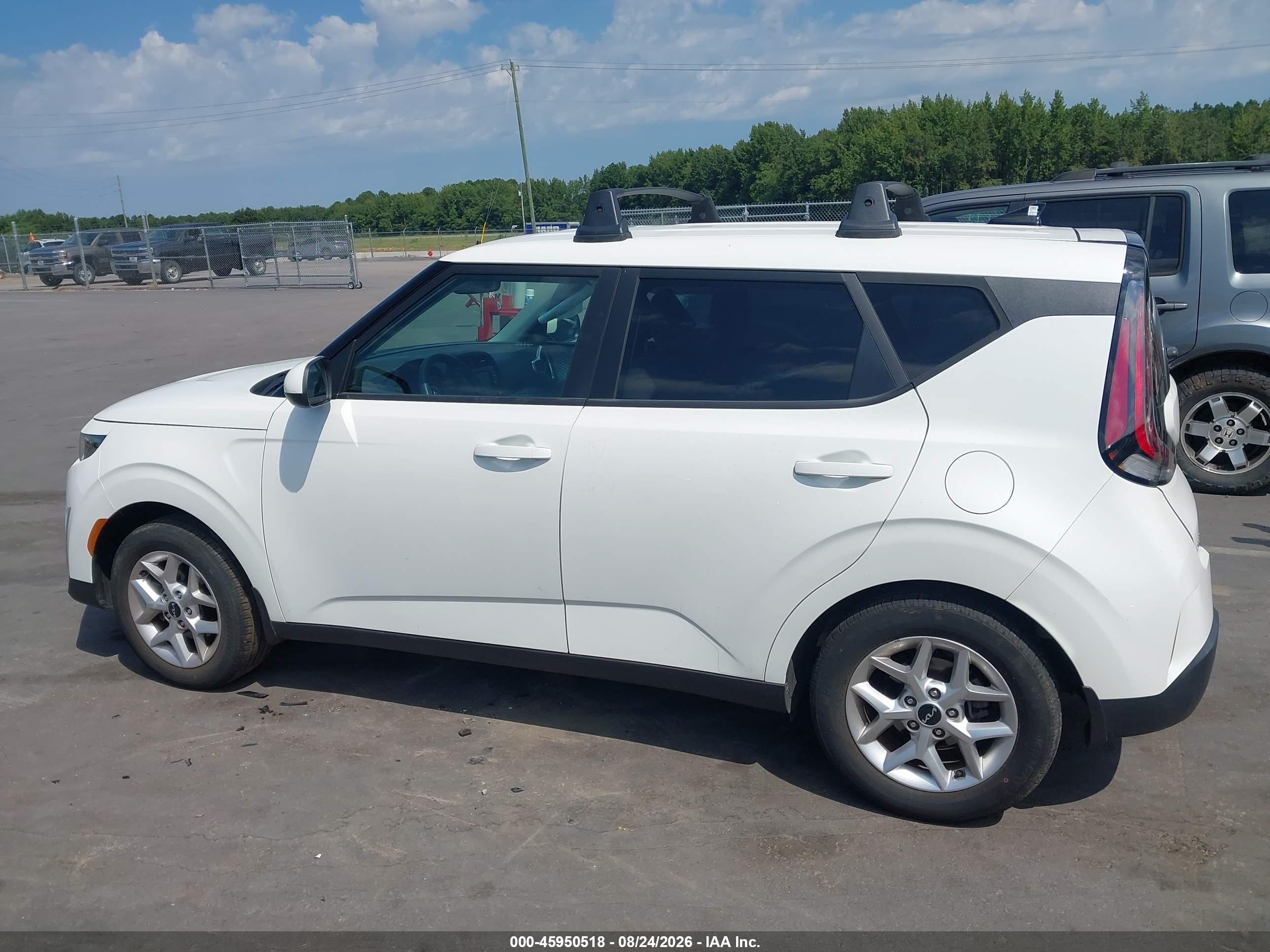 2023 KIA SOUL LX