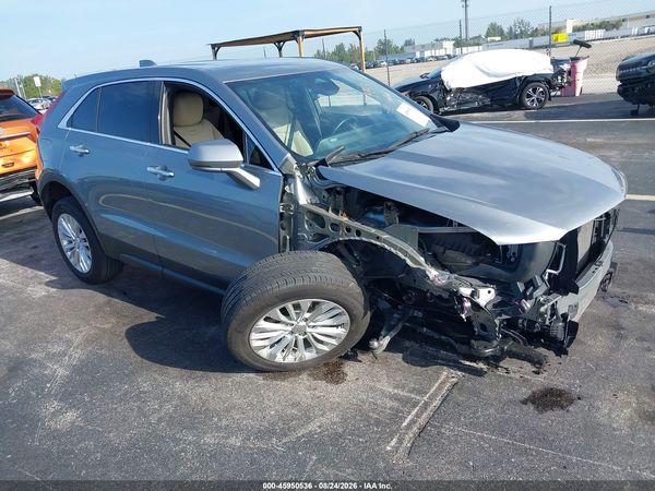 2024 CADILLAC XT4 FWD LUXURY — I1