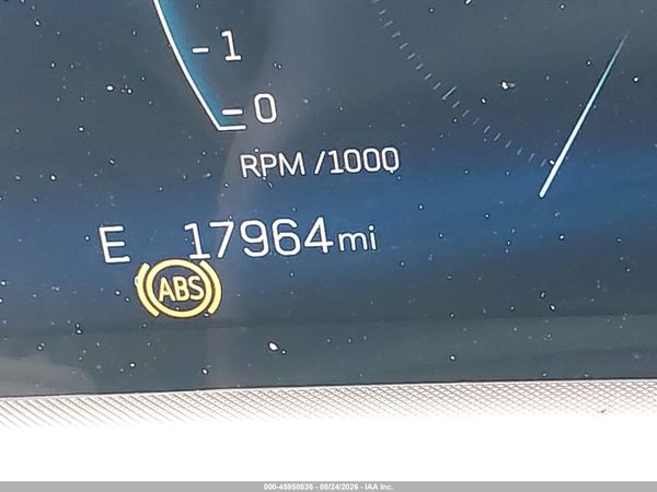 2024 CADILLAC XT4 FWD LUXURY — I118