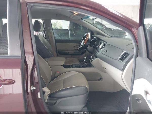 2017 KIA SEDONA LX