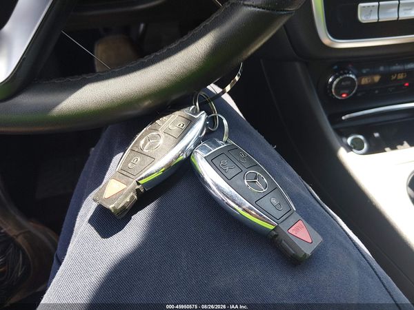 2020 MERCEDES-BENZ GLA 250 GLA250 — I11