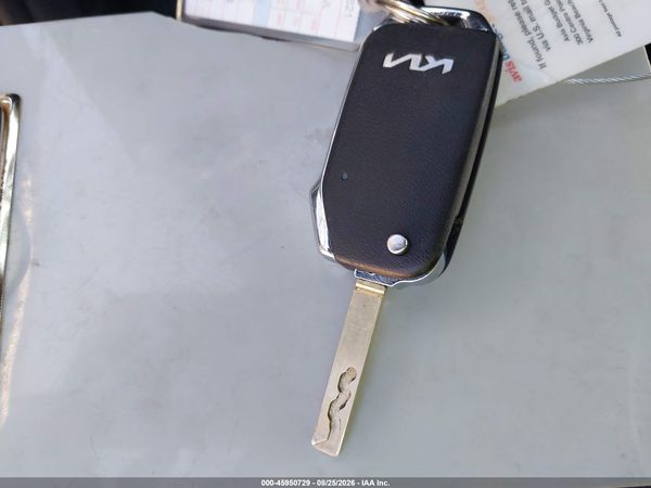2025 KIA SOUL LX/S