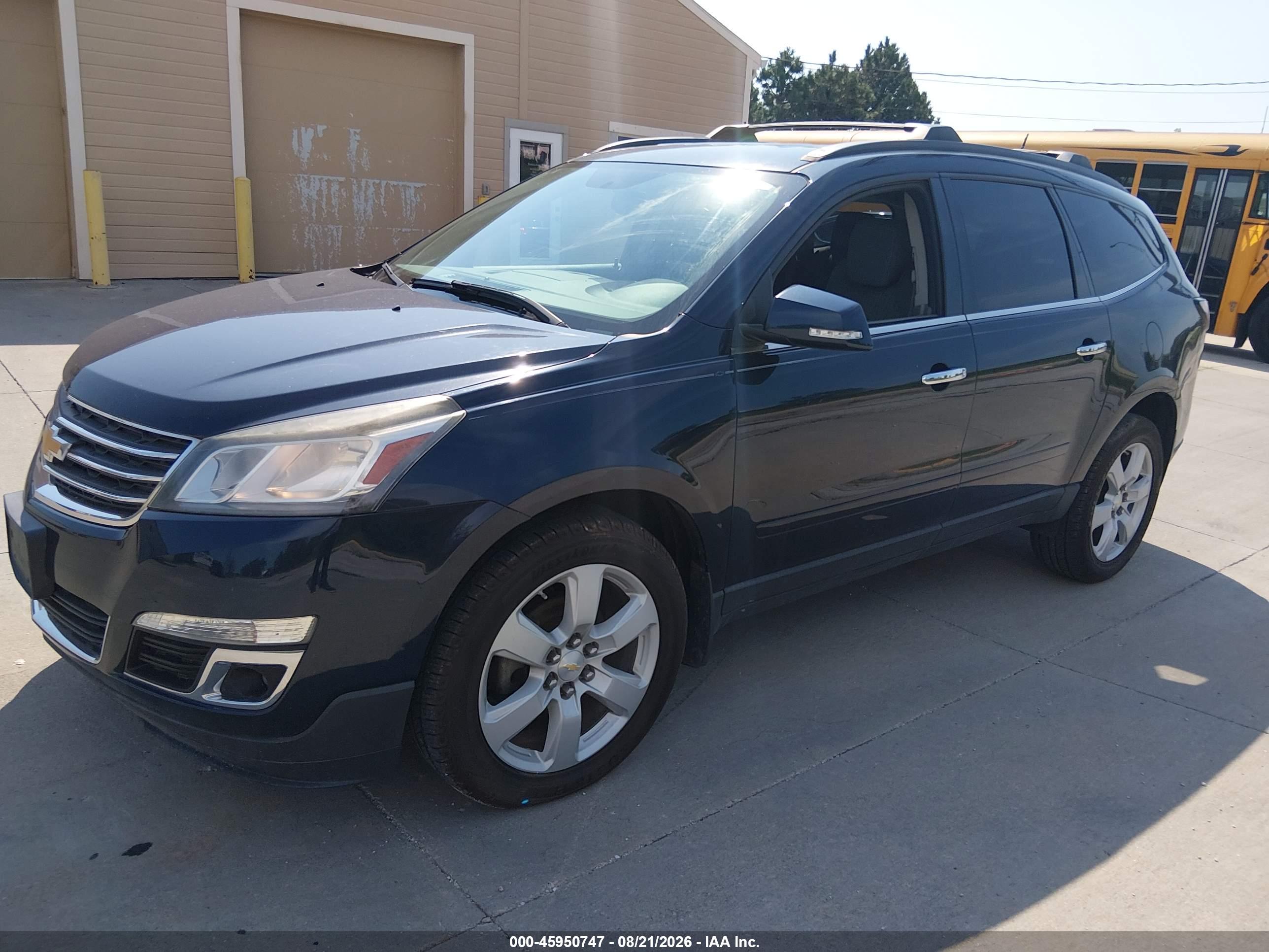 2016 CHEVROLET TRAVERSE LT — I2