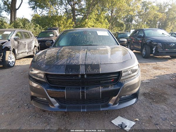 2015 DODGE CHARGER SXT