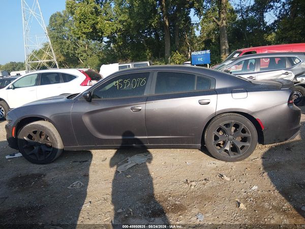 2015 DODGE CHARGER SXT