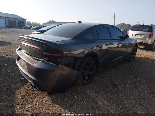 2015 DODGE CHARGER SXT
